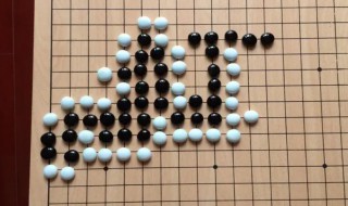 围棋只能黑棋吃白棋吗 围棋黑棋先下还是白棋