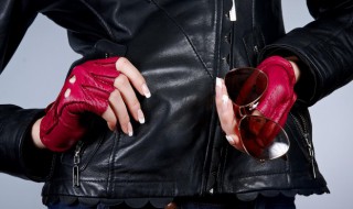 橡胶手套和乳胶手套有什么区别 乳胶手套 橡胶手套 区别