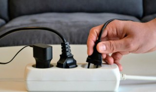 公牛定时器插座怎么使用 公牛定时器开关插座