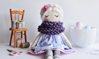 小班美术教案芭蕾舞娃娃 大班美术教案芭蕾舞女孩