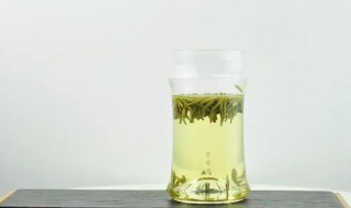 怎样才能辨别真假竹叶青（怎么鉴别竹叶青酒真假）