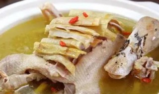 母鸭和公鸭哪个煲汤好 母鸭炖汤好还是公鸭炖汤好