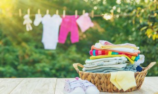 为什么衣服要外翻洗和晾晒（衣服需要翻面晒吗）