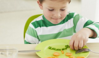 儿童餐盘什么材质的好 儿童餐盘选什么材质好