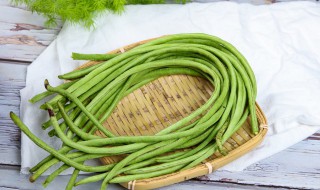 酸豆角放保鲜还是冷冻（酸豆角能放冰箱冷冻吗）