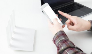 qq怎么拉入黑名单（qq怎么拉入黑名单的人）