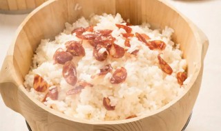 木桶蒸米饭的做法（木桶米饭怎么蒸）