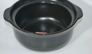 第一次使用砂锅怎么清洗 砂锅第一次可以用开水清洗吗