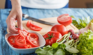 怎么做西红柿既好吃又简单 请问西红柿怎样做好吃