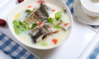 清汤鱼怎么做既简单又好吃 最简单的清汤鱼做法