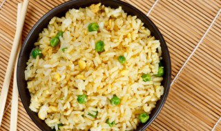 炒饭的饭要放冰箱吗 炒饭需要把米饭放冰箱吗
