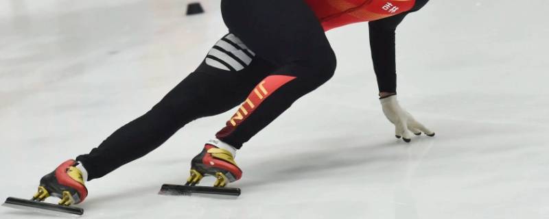 速滑为什么要戴眼镜（速滑眼镜的作用）