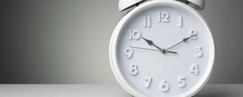 闹钟什么地响 闹钟什么地响填空二年级