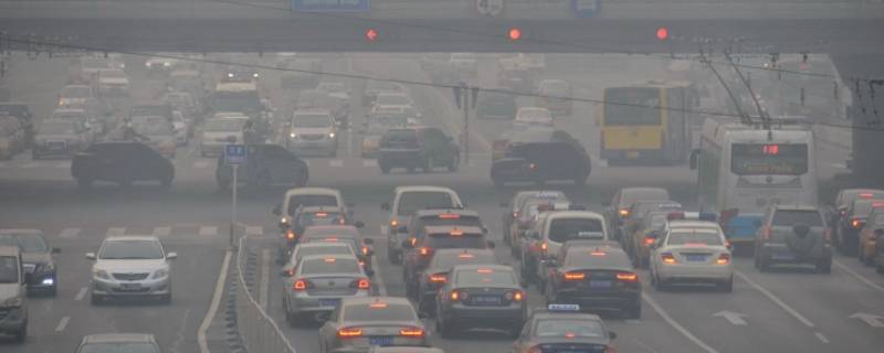 城市大气污染浓度与风速成什么关系 城市大气污染物的浓度通常与风速成