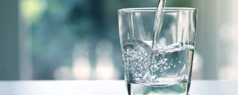 哪种喝水方式是不合理的饮水习惯 不正确的喝水方式