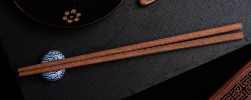 家用筷子一般多长合适（一般的家用筷子多长）
