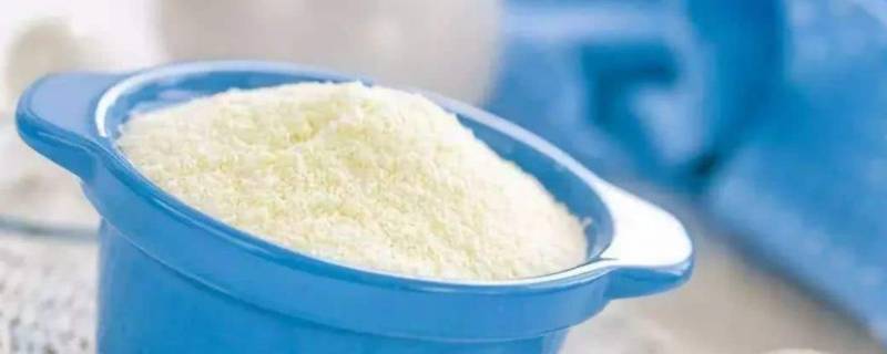 全脂乳粉和全脂奶粉有什么区别（全脂奶粉和全脂乳粉是一个意思吗?）