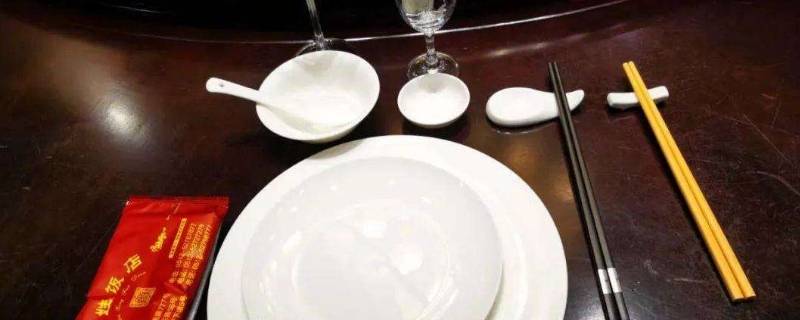 白色是公筷还是黑色是公筷 黑的是公筷还是白的是公筷