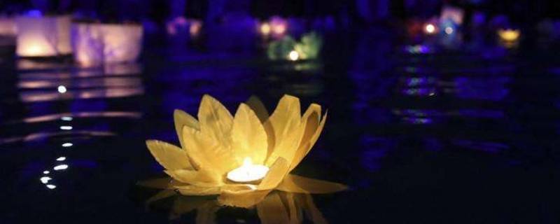 泰国的水灯节有什么传统意义（泰国水灯节相当于中国什么节日）