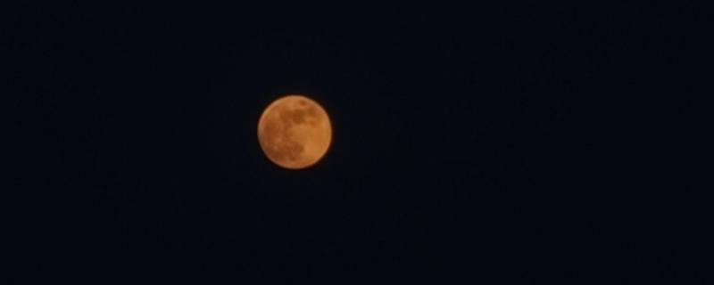 月亮为什么是橙色的 月亮为什么是橙色的,天早上会有雾吗
