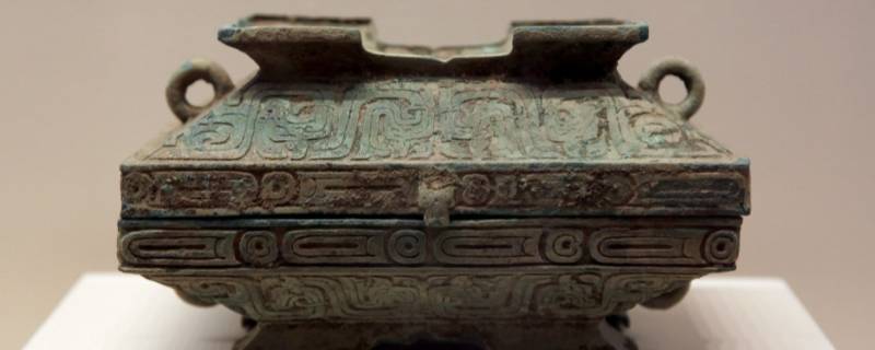 青铜器出现在什么时期（中国最早的青铜器出现在什么时期）