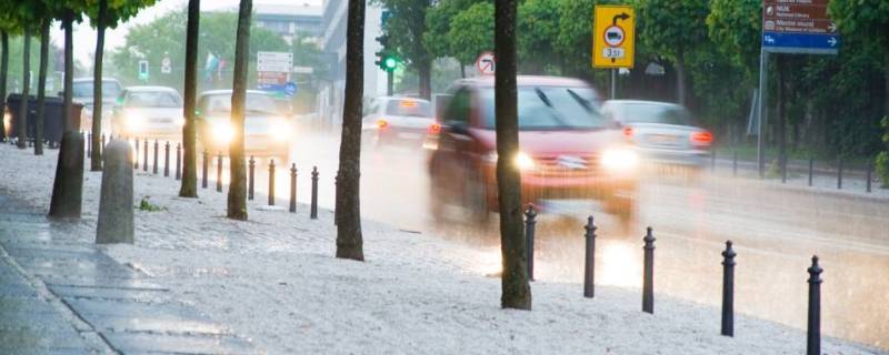 雨天对我们生活的影响有哪些 雨天对我们生活的影响有哪些气泡图怎么填