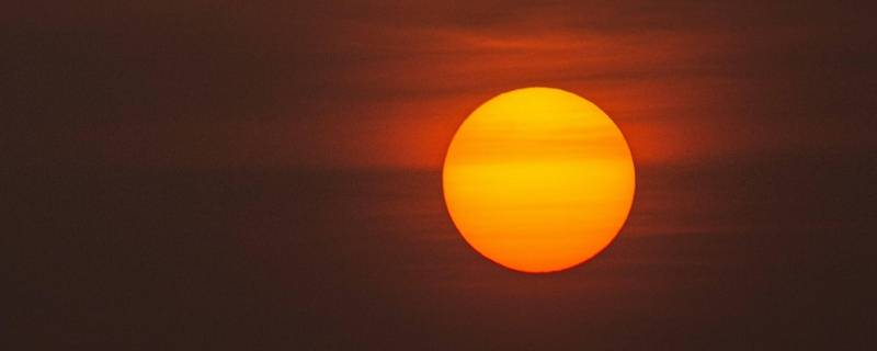 日冕层出现的太阳活动现象是什么 日冕层的太阳活动增强对地球的影响