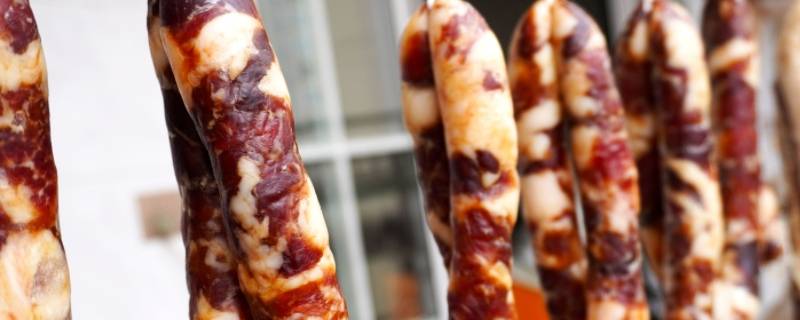 做腊肠的温度是多少（温度多少可以做腊肠）