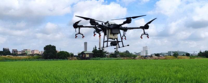 无人机掉水里还能用吗 大疆mini2无人机掉水里还能用吗