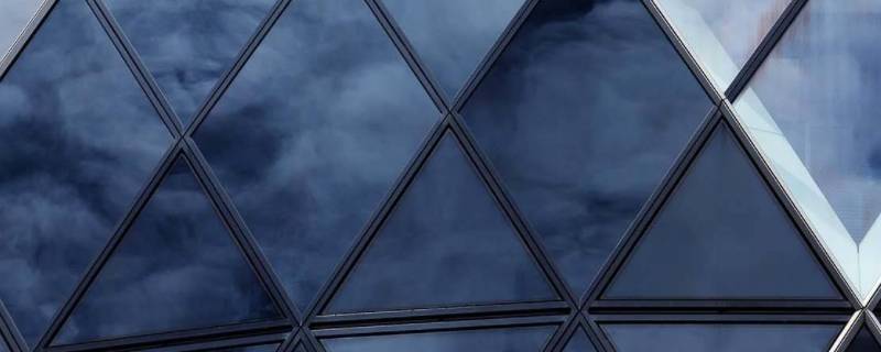 路易玻璃和镀膜玻璃有什么区别（路易玻璃与钢化玻璃的区别）