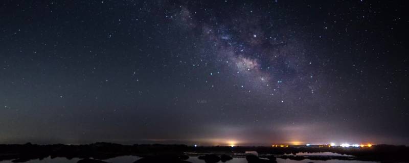 在南半球始终看不到的天体是（在南半球始终看不到的天体是牛郎星哈雷彗星）