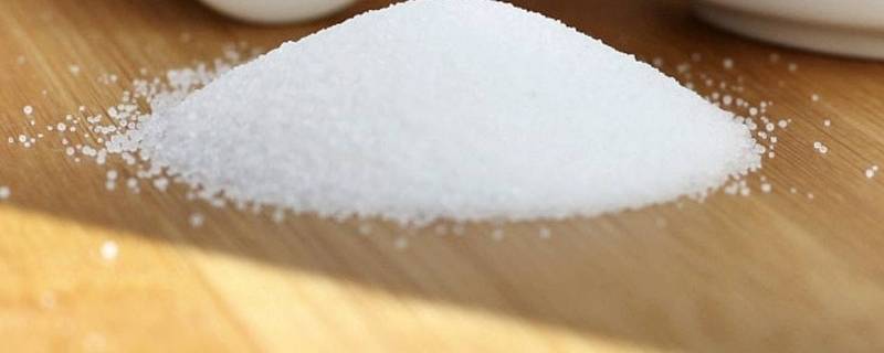 食盐中为什么要加亚铁氰化钾 为什么食盐里要加亚铁氰化钾