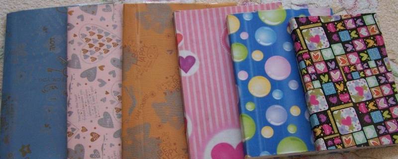 自粘书皮还能撕下来吗 自粘书皮还能撕下来吗边上己经坏了