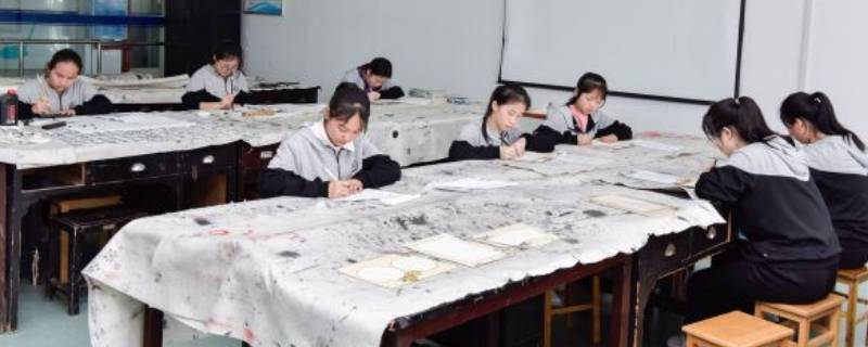 社团活动有哪些项目（小学学校社团活动有哪些项目）