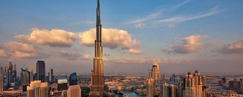 哈利法塔有多高 哈利法塔有多高可以给我看看视频吗超过你的卡