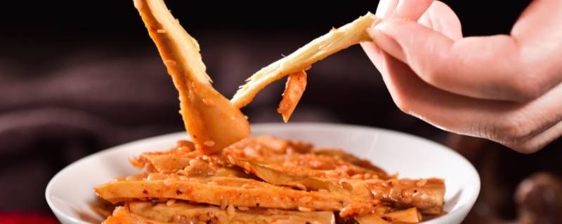 牛板筋是什么做的（袋装牛板筋是什么做的）