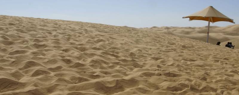 沙子的特点（沙坡头的沙子的特点）