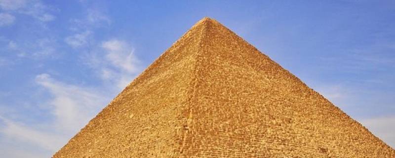胡夫金字塔的介绍 胡夫金字塔的介绍500字