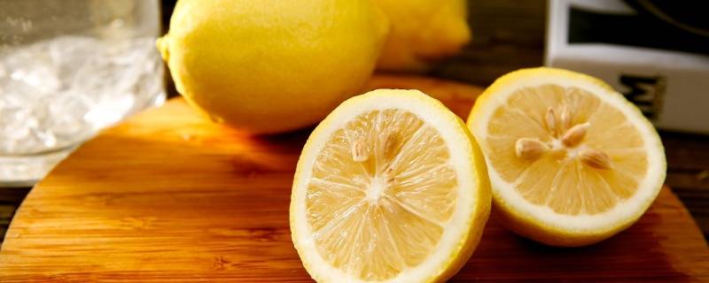 柠檬水放冰箱可以保存多久 柠檬泡水放冰箱可以保存多久