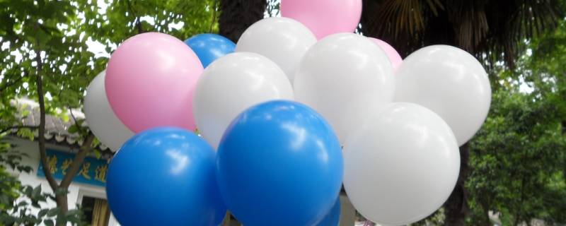 氦气球为什么只能飘几个小时 氦气球飘多长时间