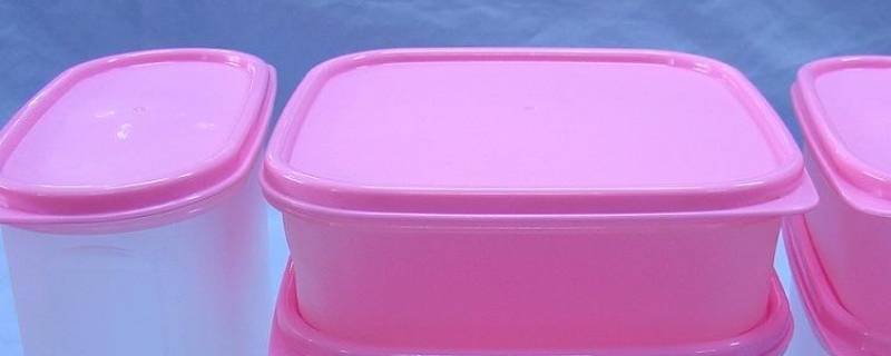 塑料上的胶痕怎么处理（塑料上的胶痕怎么去除）