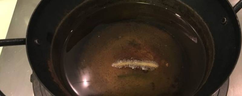 锅忘刷了都臭了怎么办（锅忘记刷了有臭味怎么办）