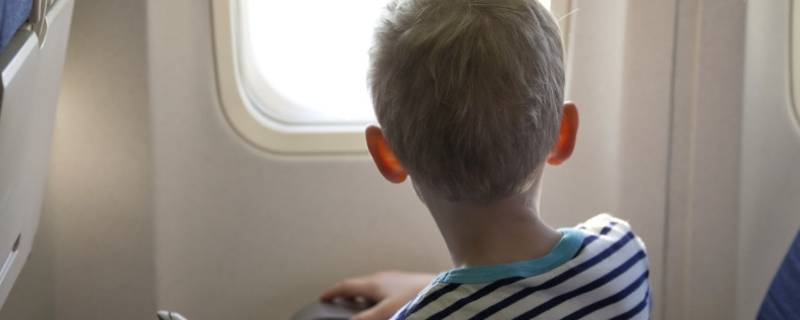 儿童单独乘坐飞机如何购票 儿童单独怎么买飞机票