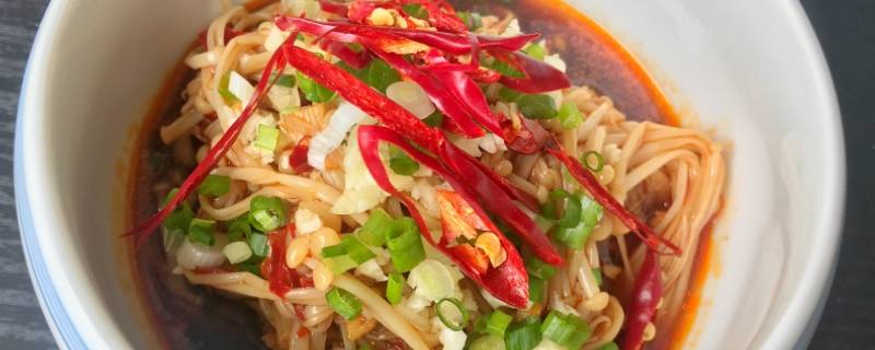 小葱蒜怎么吃（小蒜葱的吃法）