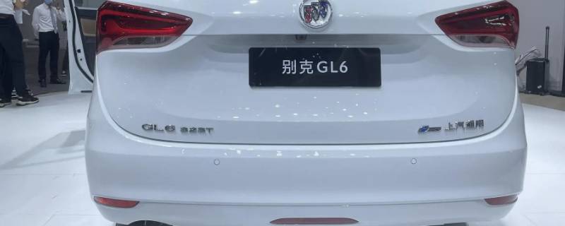 别克gl6空气滤芯更换（别克gl6空滤怎么拆卸）