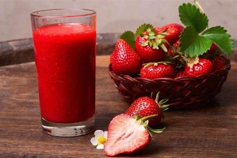草莓苹果汁有什么功效 草莓苹果汁的功效与作用