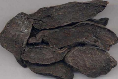 什么植物可以染黑自己的白头发 什么植物能染黑发