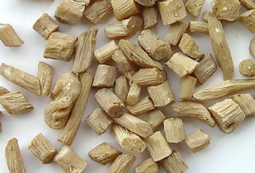 牛膝（牛膝的作用与功效禁忌）