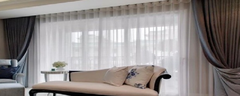 客厅小窗户一般比较适合哪种窗帘 客厅小窗户装什么窗帘好