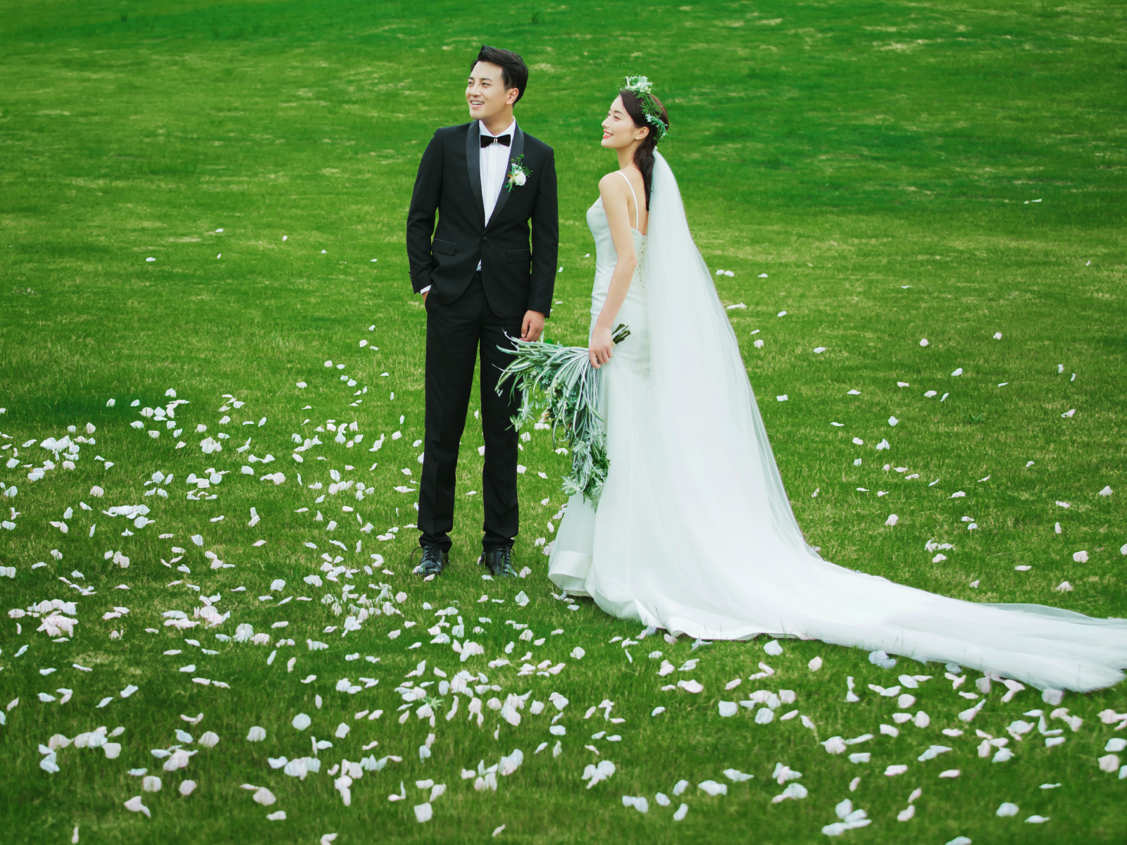 朋友结婚送什么礼物好（好朋友结婚送什么礼物最好）